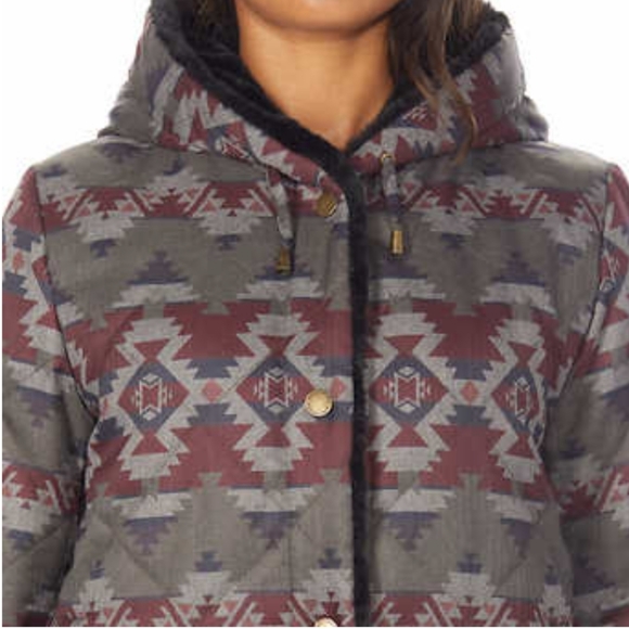 Pendleton Ladies' Reversible Faux Fur Printed Coat - Picture 3 of 7
